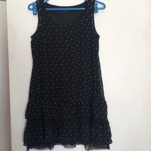Women’s black top